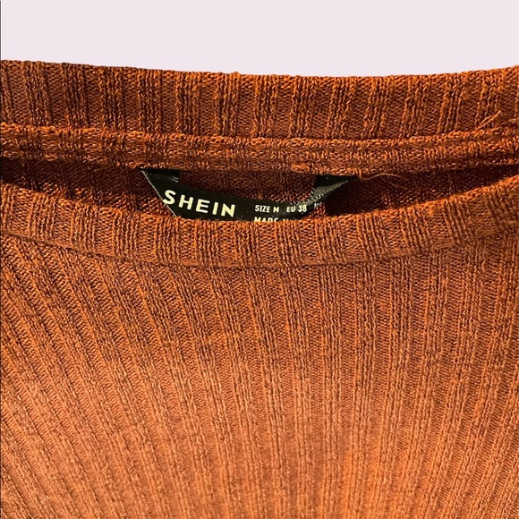 SHEIN drop shoulder tee - Picture 3 of 3